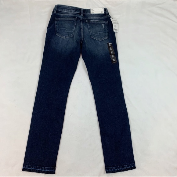 Silver Jeans Suki slim mid rise jeans frayed hem - Picture 5 of 11